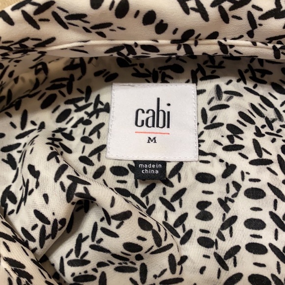 Cabi Long Sleeve Black & White Blouse Size Medium - Picture 3 of 3